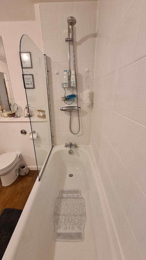 Luxury 2 Bed Apt With Free Wi-Fi & Parking Manchester Exteriér fotografie